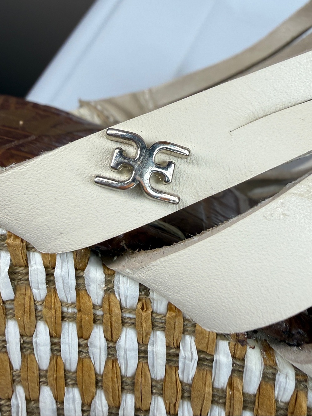 Sam Edelman Devon Ivory Leather Strappy Platform Wedge Sandals 9M - Picture 14 of 16